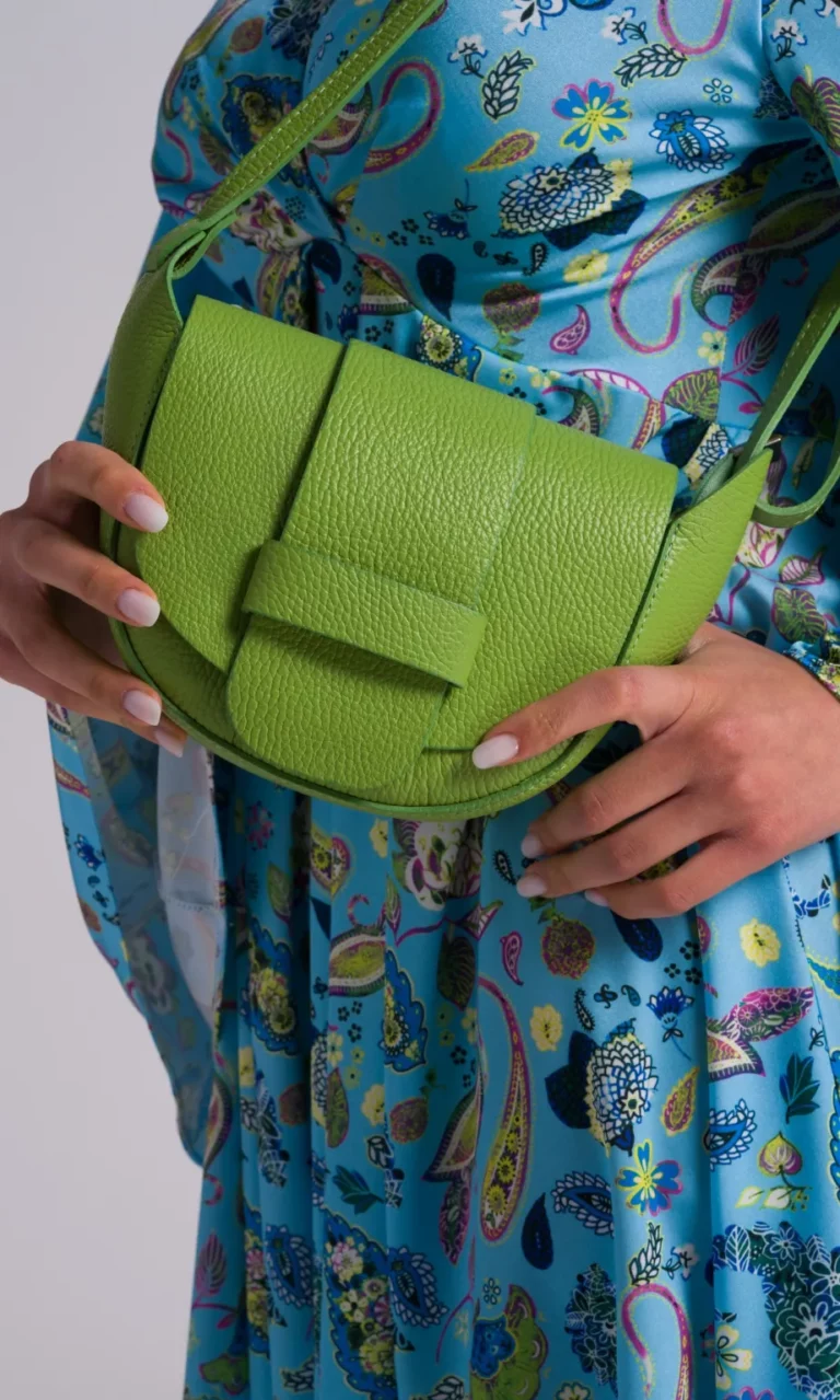 Borsa donna verde lime in pelle con tracolla