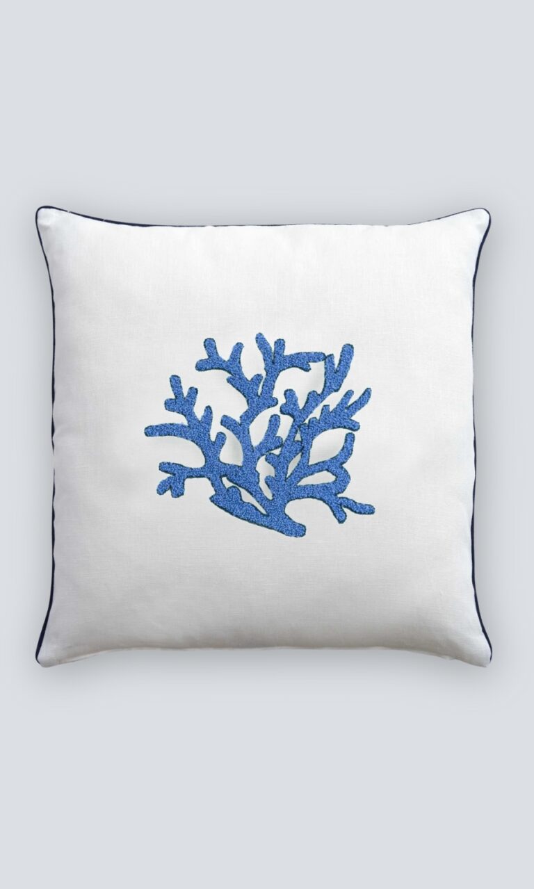 Cuscino da barca in lino bianco disegno con corallo blu